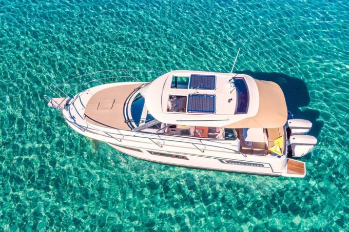 Private Speedboat Tours Sea Symphony - Included Amenities