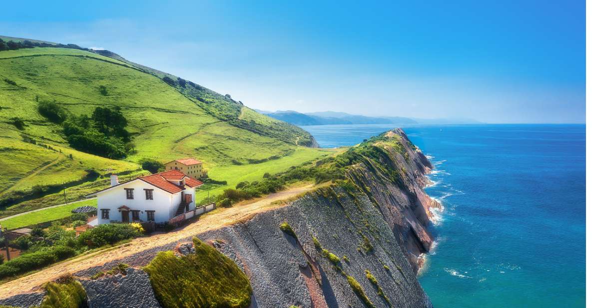 Private Tour of San Sebastian, Zumaia and Loyola - Language Options