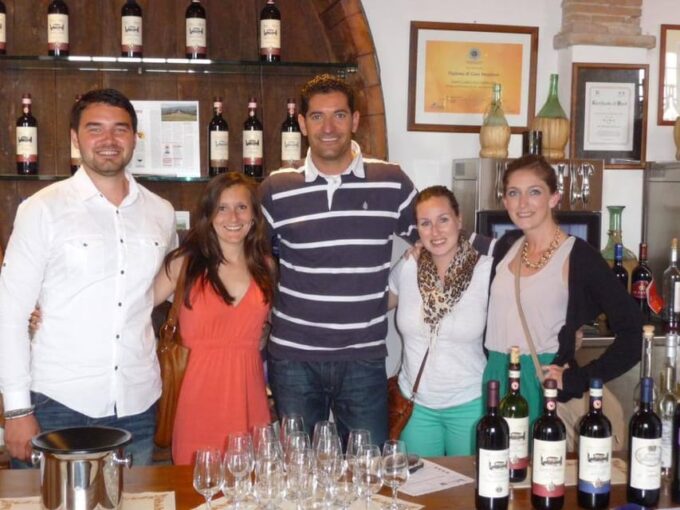 Private Wine Tour for 2 With Tastings & Lunch at 2 Winery - Frequently Asked Questions