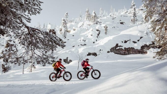 PyhäTunturi: Electric Fatbike Tour in Finnish Lapland - Recommended Clothing