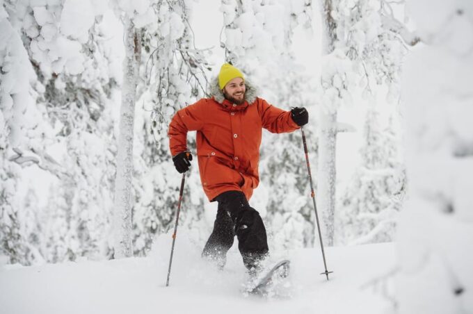 PyhäTunturi: Scenic Snowshoeing Tour in Finnish Lapland - Booking and Cancellation Policy