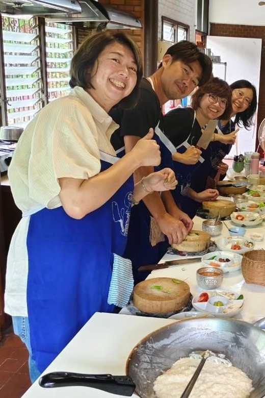 Qingming Hall - Morning Chinese Mandarin Speaking Class - Cooking Instruction and Language