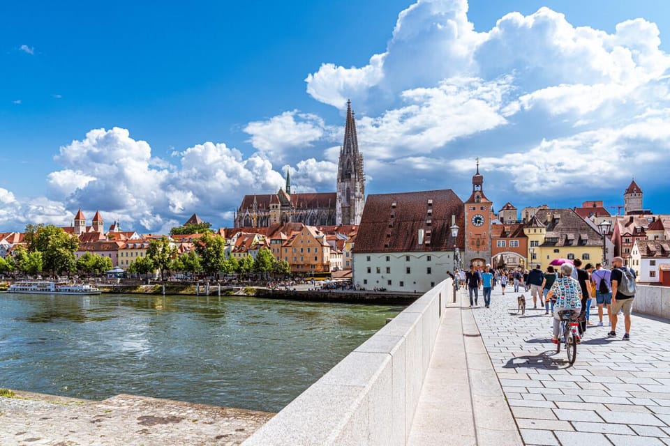 Regensburg: Old Town of Regensburg With Stadtamhof - Customized Private Tour Options