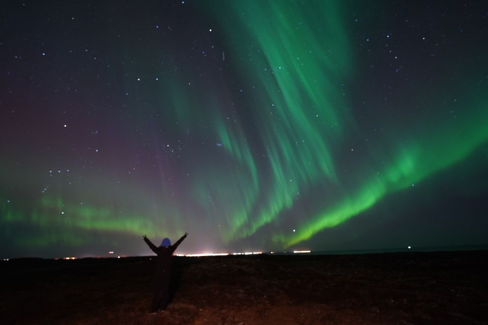 Reykjavik: Premium Northern Lights Tour With Free Photos - Booking Information