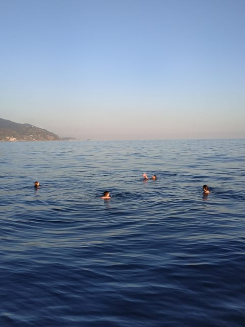 Riomaggiore: Cinque Terre Cruise With Swim/Snorkel Stops - Swimming and Snorkeling Spots