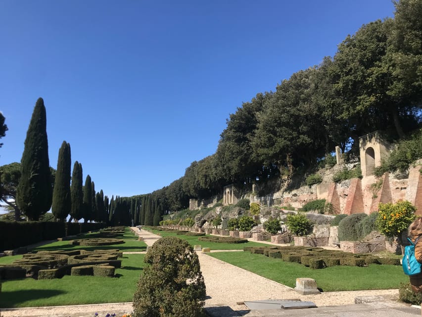 Rome: Pontifical Villa Gardens at Castel Gandolfo Minibus - Eco-friendly Transportation