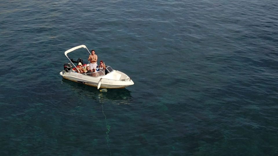 Santorini: Rent a Speedboat License Free - Safety Guidelines