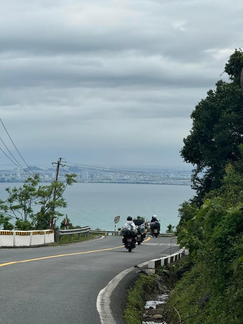 SELF RIDE FROM DANANG/HOI AN DAY TRIP MOTORBIKE HAI VAN PASS - Booking Process