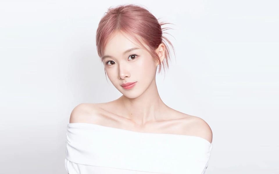 Seoul: Personal Color, Hair&Makeup, SihyunHada Photo Shoot - Languages Offered and Group Options