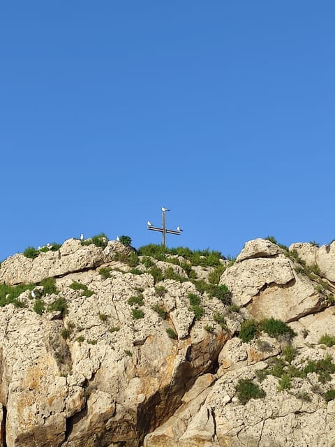SHARED TOUR OF MONOPOLI AND POLIGNANO A MARE - Swim Stops in Crystal Waters