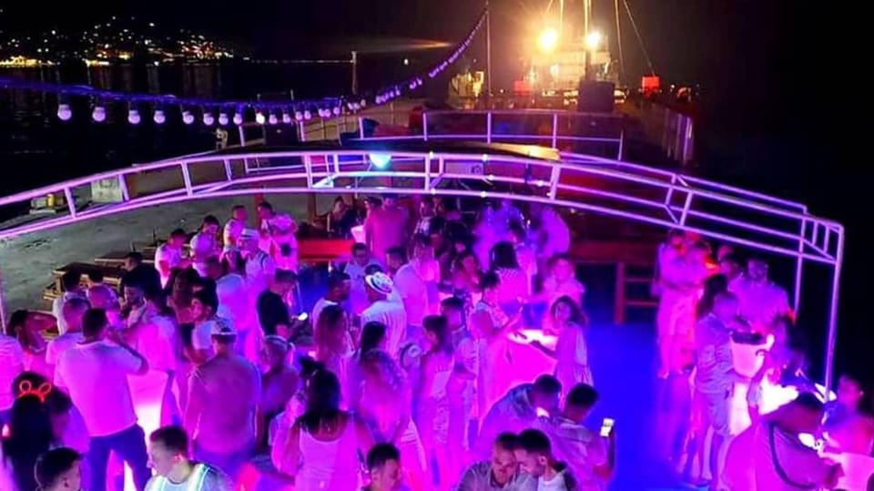 Side: Alanya Night Disco Cruise & Foam Party, Music, Dance - Booking Process