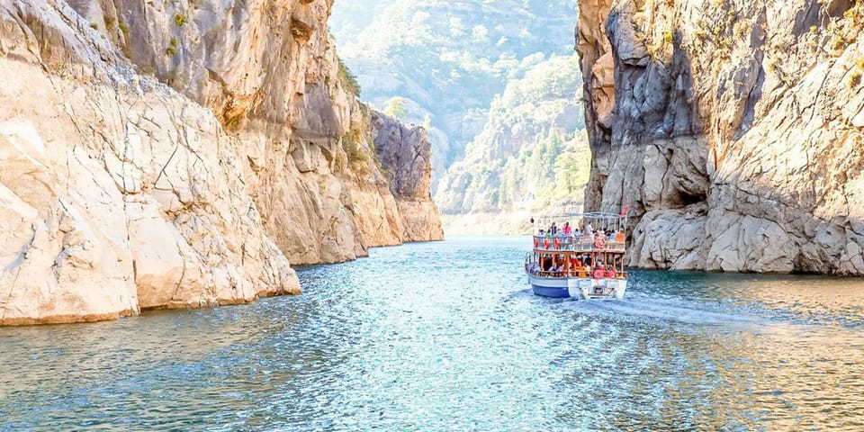 Side: Green Canyon Boat Tour With Open Buffet Lunch & Drinks - Important Information to Note