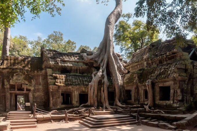 Siem Reap: Angkor Wat Sunrise and Full-Day Sightseeing Tour - Tips for Tourists