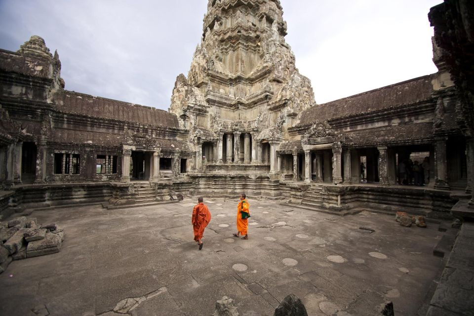 Siem Reap: Private Tour of Angkor Temple Complex - Transportation Details