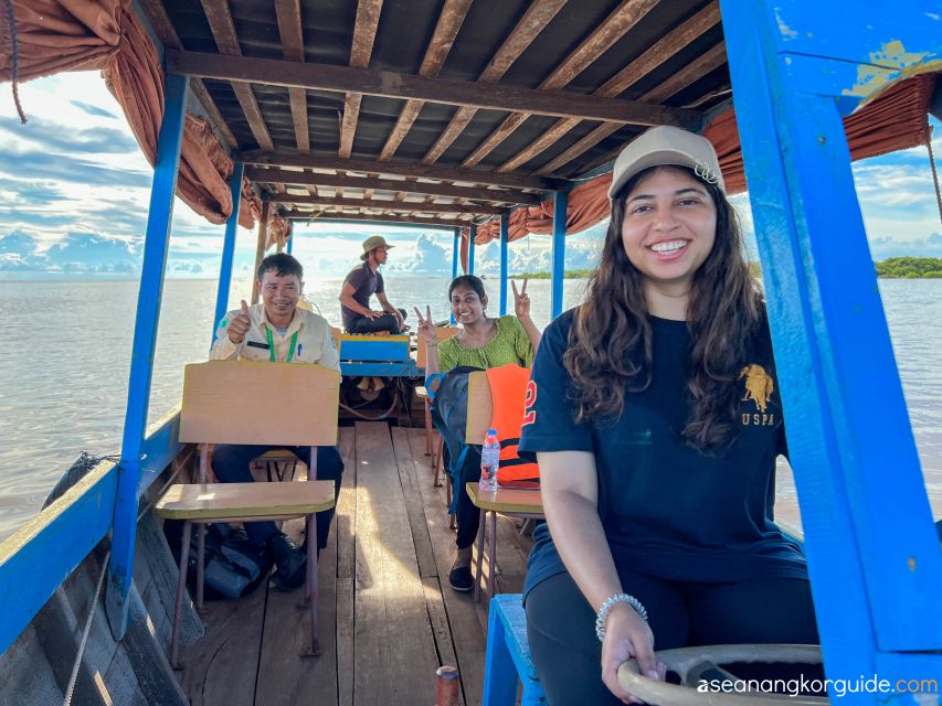 Siem Reap: Tonle Sap Sunset Boat Cruise With Transfers - Transportation Details