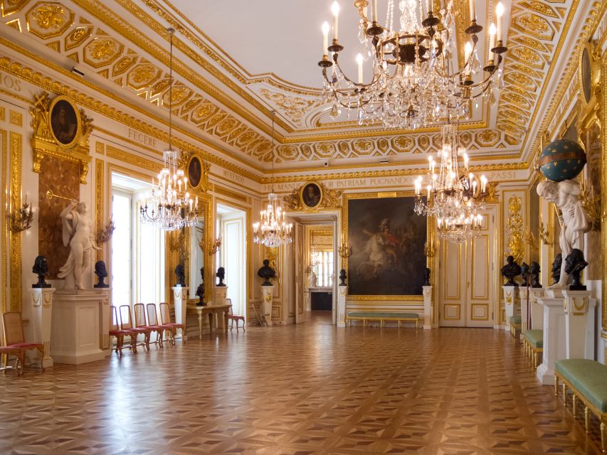 Skip-the-Line Warsaw Royal Castle Private Guided Tour - Booking and Cancellation Policy