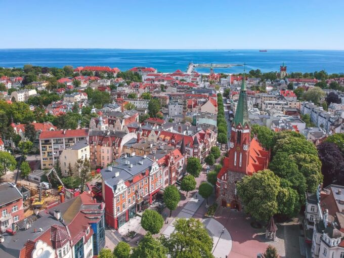 Sopot's Seaside Charms: A Guided Walking Tour - Additional Details