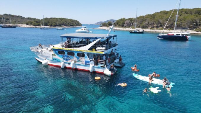 Split: Hvar, Brač, and Pakleni Cruise With Lunch and Drinks - Highlights of the Islands