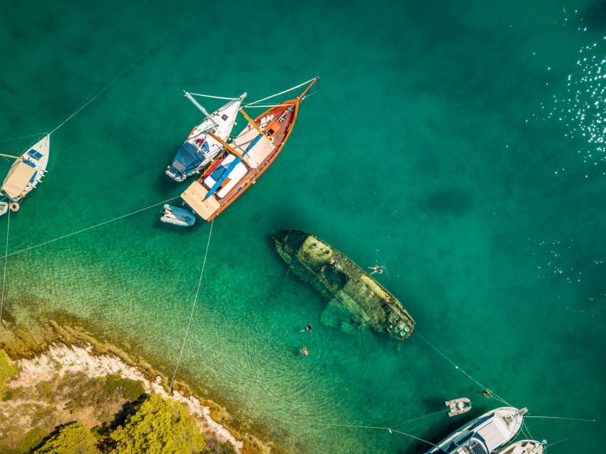 Split: Private Full Day Boat Trip to Blue Lagoon and Trogir - Exploring Trogir and Maslinica