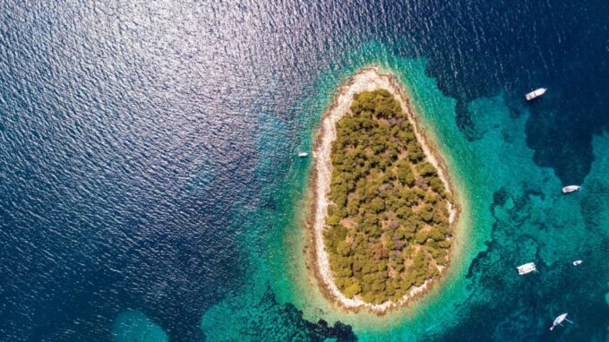 Split/Trogir: Blue Lagoon and 3 Islands Speedboat Tour - Starting Locations