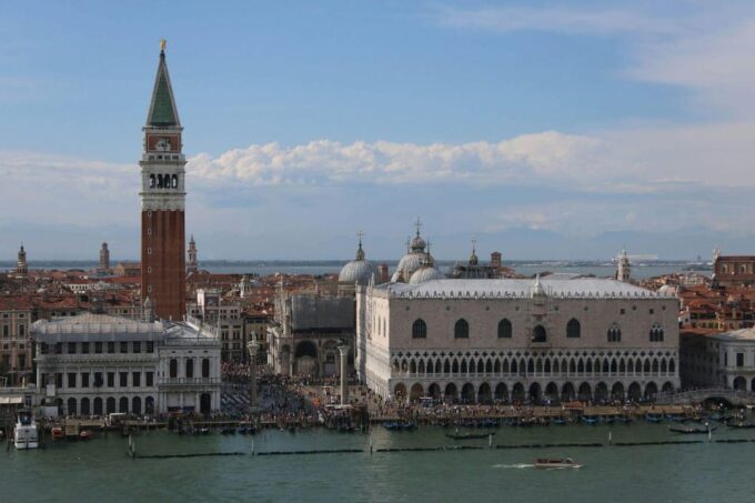 St. Marks Basilica Skip-The-Line Audio Tour+ Boat Cruise - Contact and Support