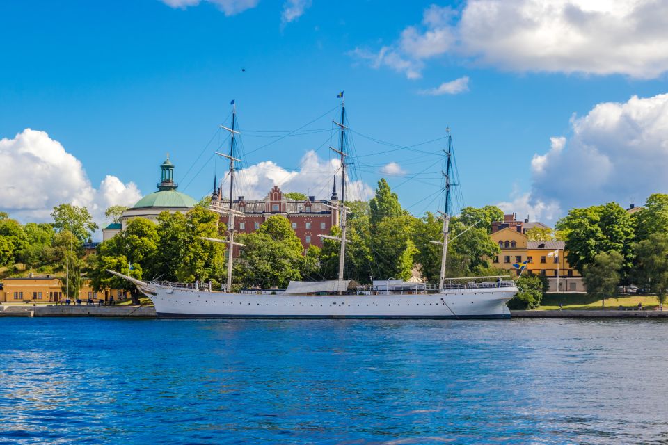 Stockholm: Sightseeing Tour by Segway - Booking Your Experience