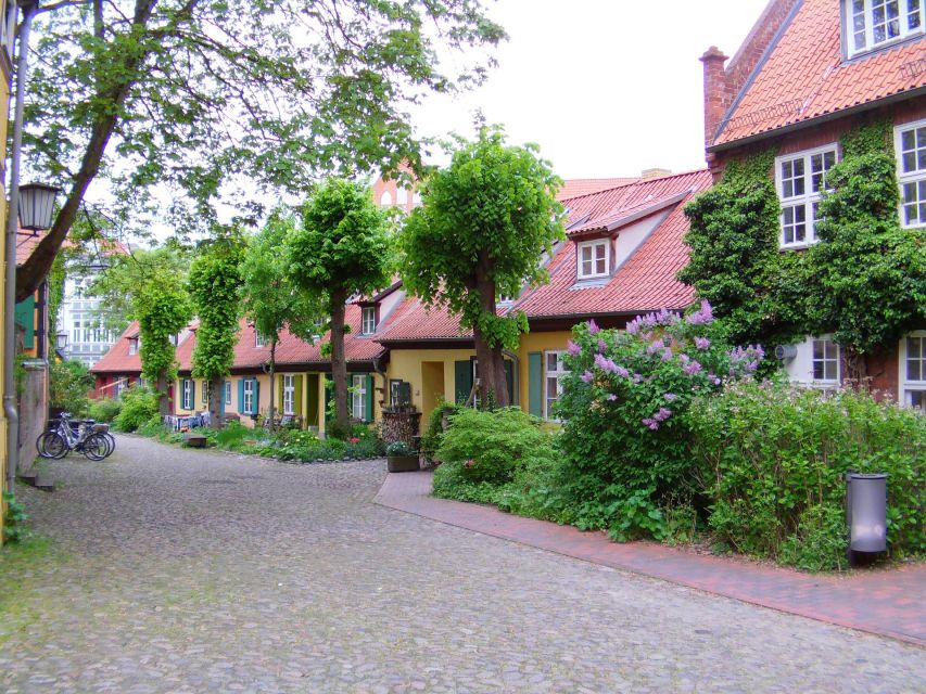 Stralsund: Old Town Highlights Private Walking Tour - St. Marys Church