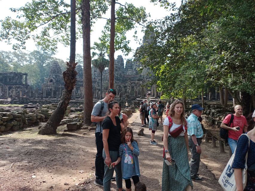 Sun Rise Small Group Day Tour to Temples of Angkor - What to Expect on Tour