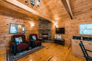 Sunset Chalet - Local Attractions