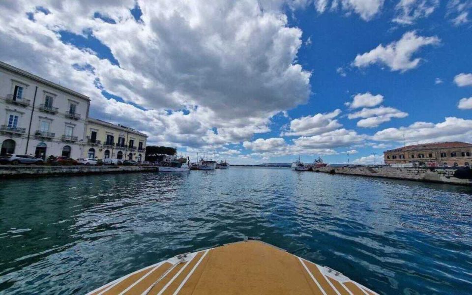 Syracuse: Ortigia Island and Sea Caves Boat Tour - Additional Tips for Travelers