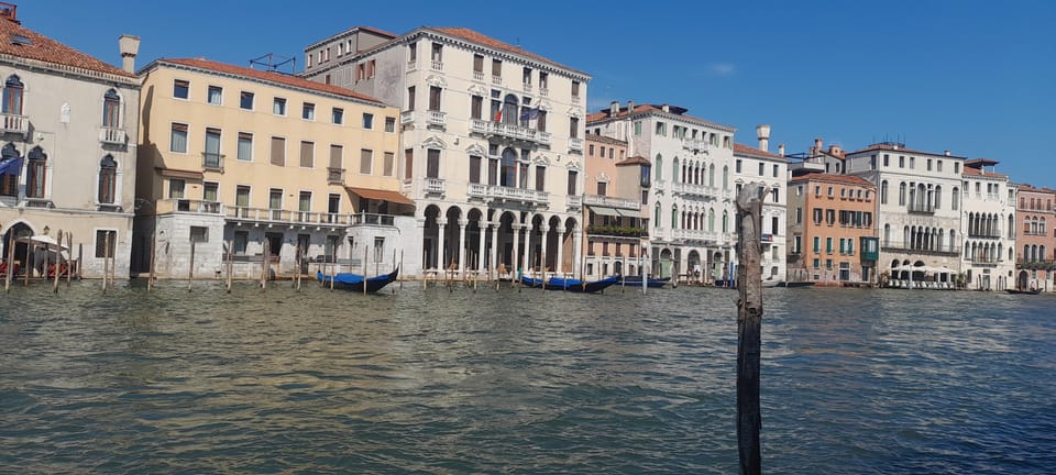 The Charm of Venice - Historical and Contemporary Venice