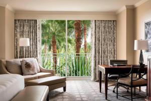 The Ritz-Carlton Naples, Tiburon - Frequently Asked Questions