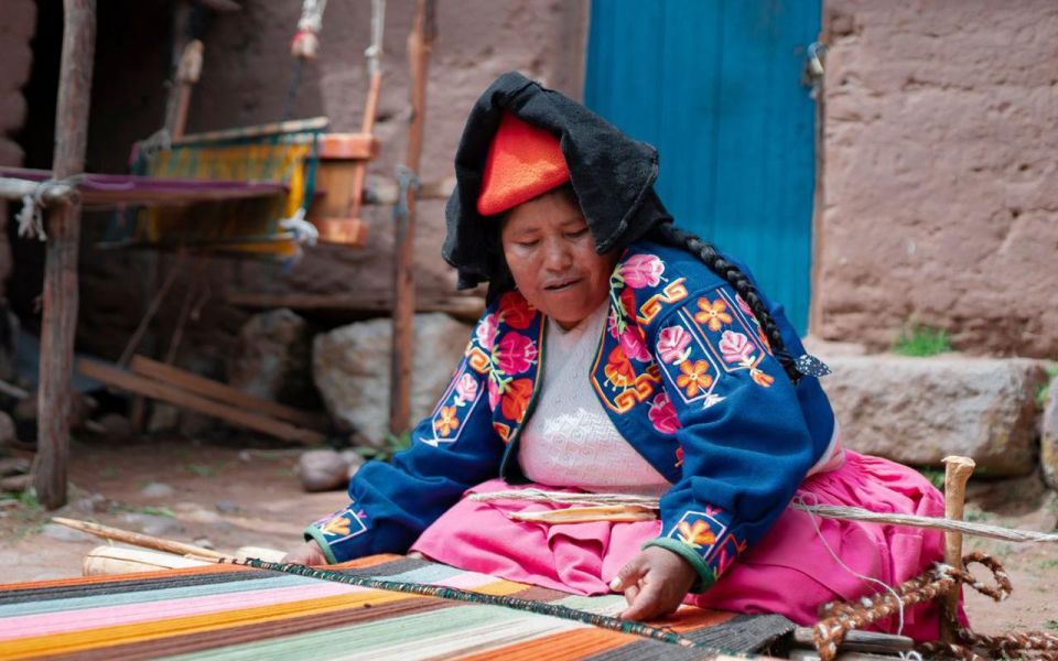 Titicaca Lake Full Day: Visit the Islands of Uros & Taquile - Important Travel Information