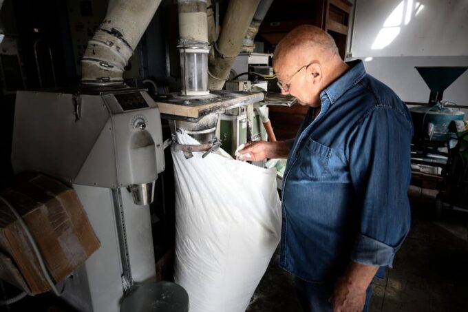 Tradition and Taste: Tour of Caltagirones Historic Mill - Highlights and Traditions