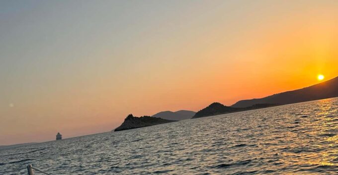 Trogir: Sunset Sailing - Group Size and Price
