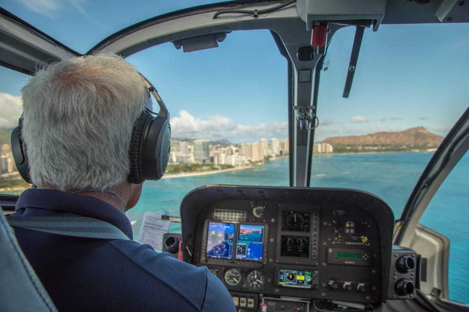 Turtle Bay: Scenic Oahu Air Adventure Helicopter Tour - Helicopter Comfort Features