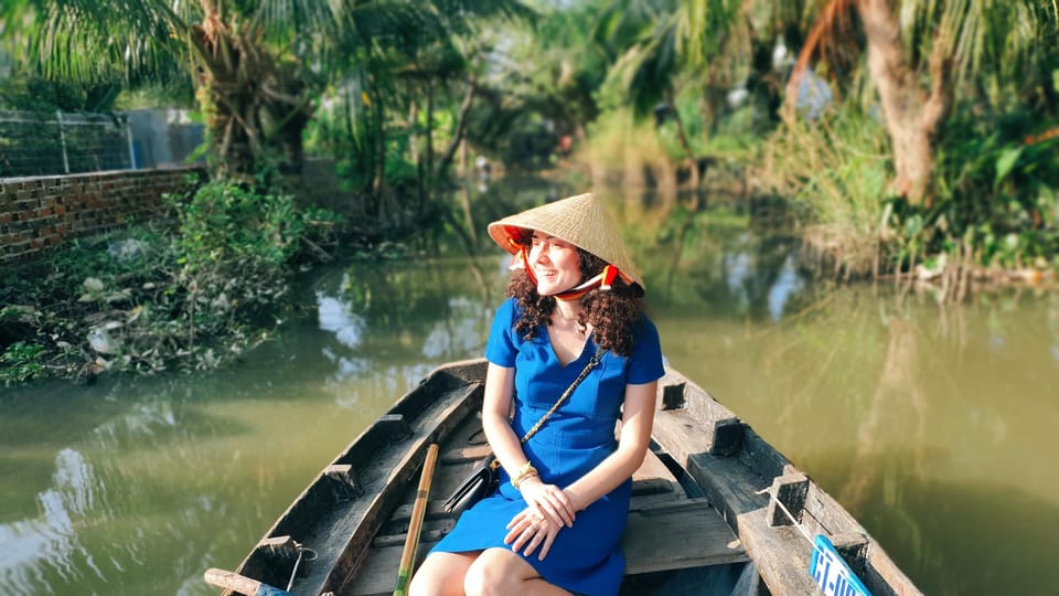 Unique Cai Rang Floating Market, Cacao Farm & Hidden Canals - Visiting the Cacao Farm