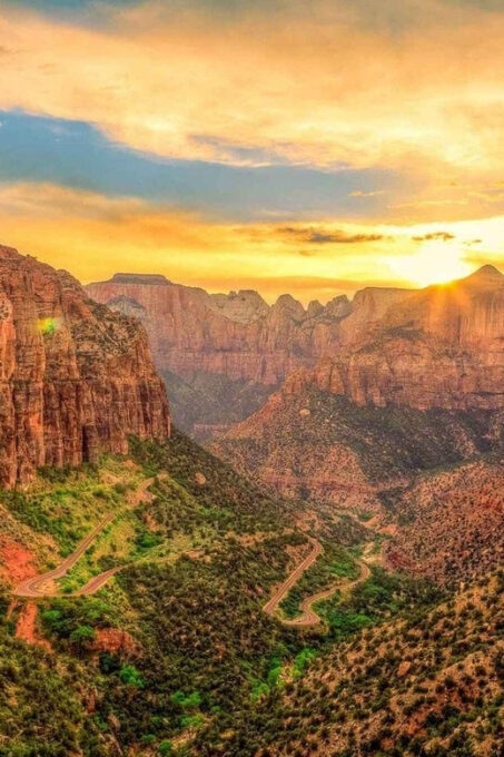 Utah: Zion National Park Hiking & Yoga - Essential Packing Tips