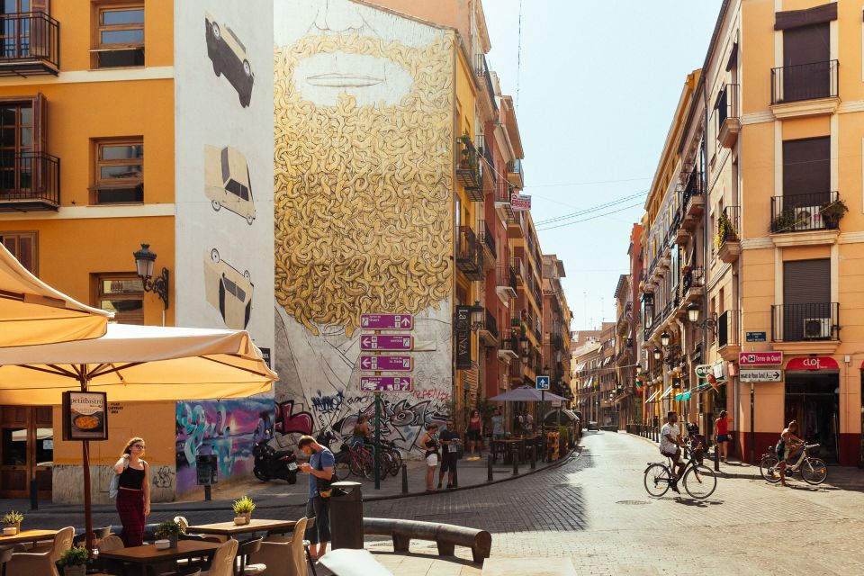 Valencia: 1.5-Hour Private Kick-Start Tour With a Local - Personalized Local Insights