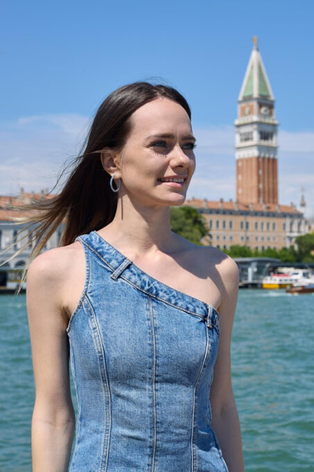 Venice: Boat Tour With Photoshoot Included - Exploring Venices Hidden Gems