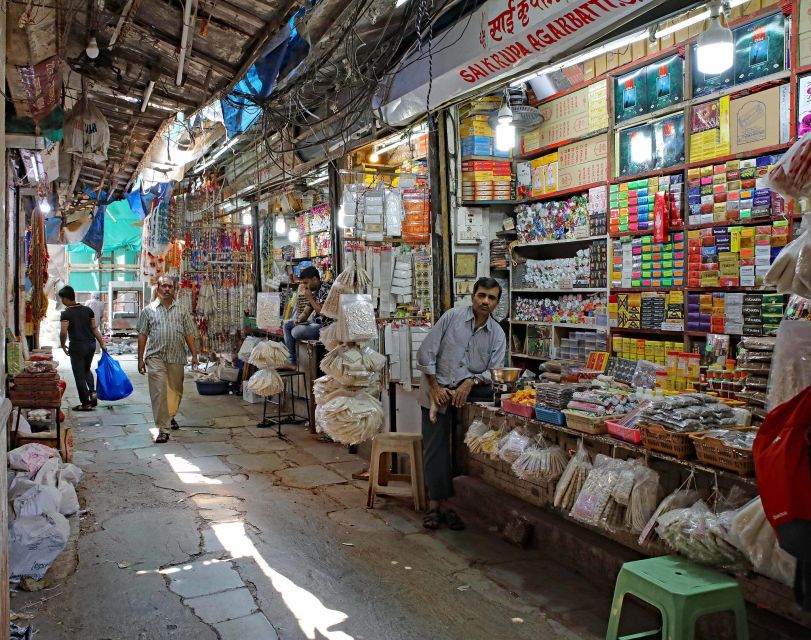 Vibrant Markets of Mumbai (2 Hours Guided Walking Tour) - Whats Not Included