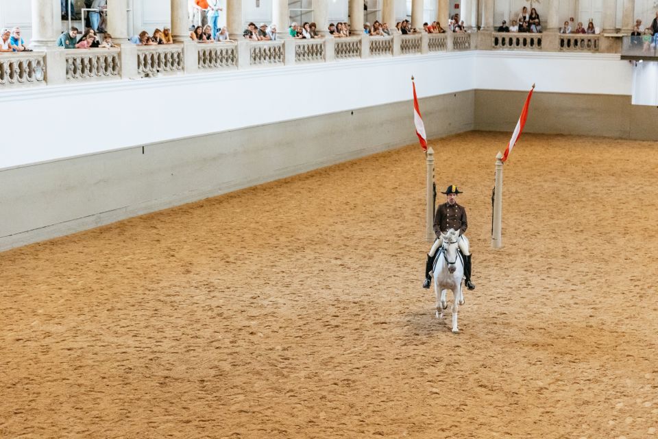 Vienna: Spanish Riding School Training - Tips for First-Time Visitors