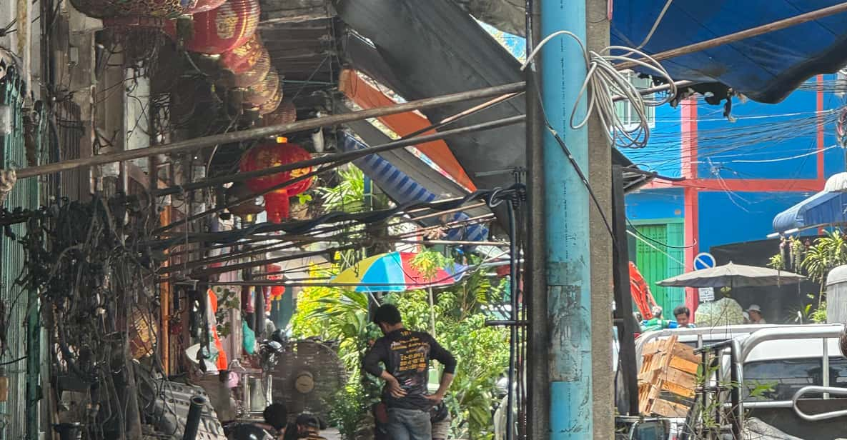 Walking Tour in Bangkok - Exploring Local Life