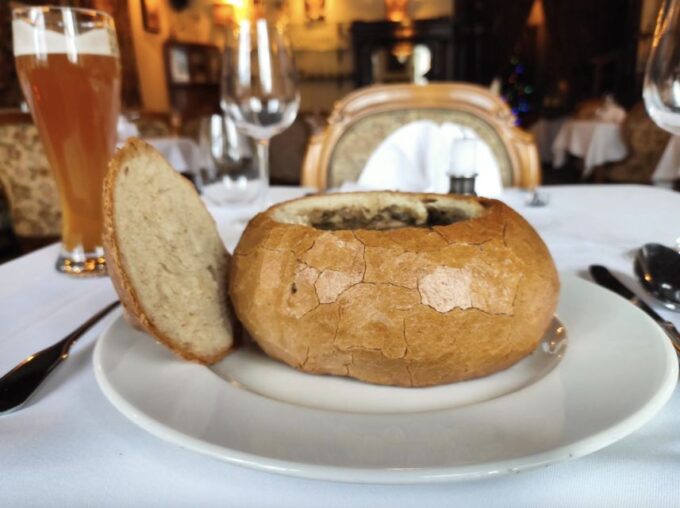 Warsaw: Polish Food Tour - Cultural Significance of Polish Cuisine