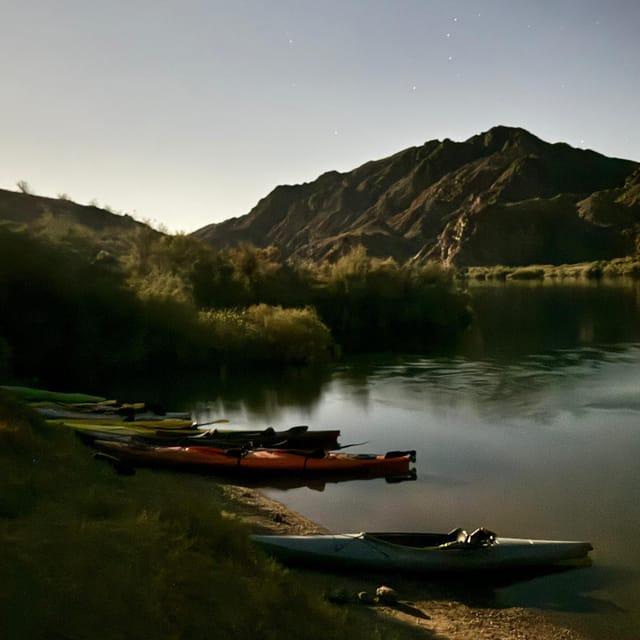 Willow Beach: Half-Day Kayak Rental With Emerald Cave Option - Relaxing at Emerald Cove