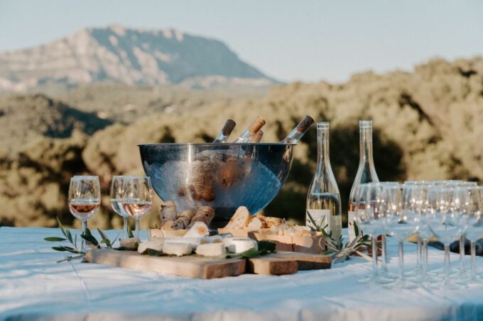 Wine and Cheese Tour Around Aix En Provence From Marseille - Nearby Attractions