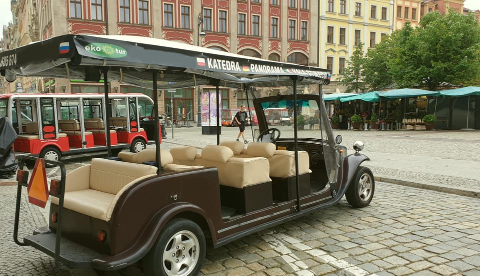 Wrocław: 2-Hour RETRO E-Bus Tour (For Groups up to 7 People) - Booking and Cancellation Policy