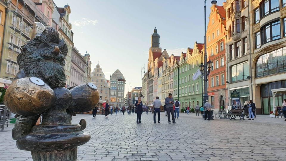 Wrocław: Following the Dwarfs. See the City Differently! 2h - Booking Information