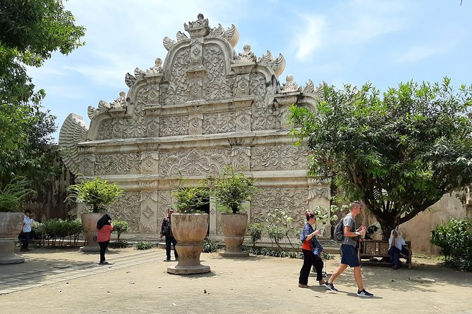 Yogyakarta City Tour and Ijo Temple Sunset - Traveler Experiences