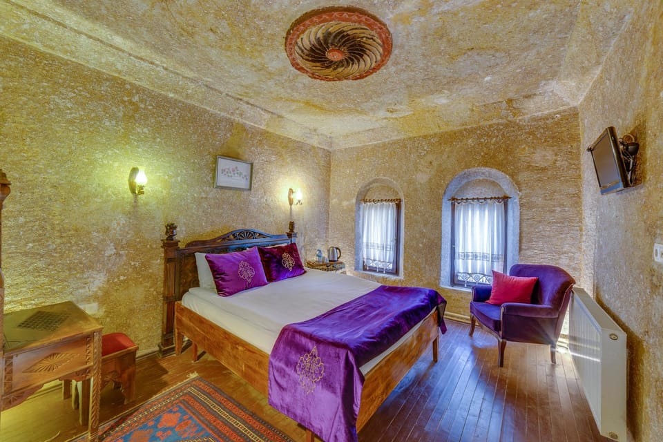 1 Night Accommodation and 1 Day Cappadocia Tour - Tips for Travelers